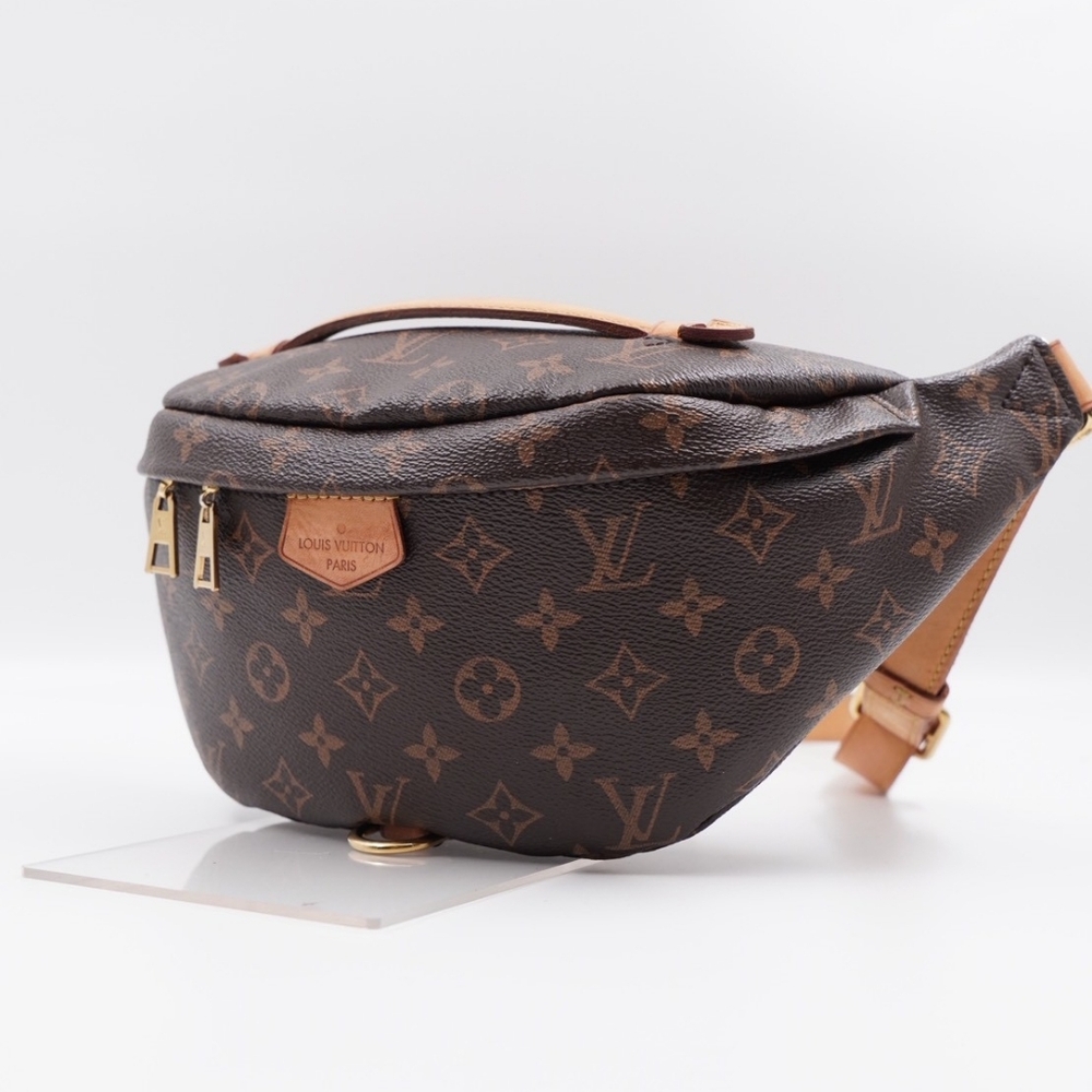 ❌️❌️SOLD❌️❌️CA60 💚 Louis Vuitton Monogram Canvas Bum Bag - Picture 7 of 14